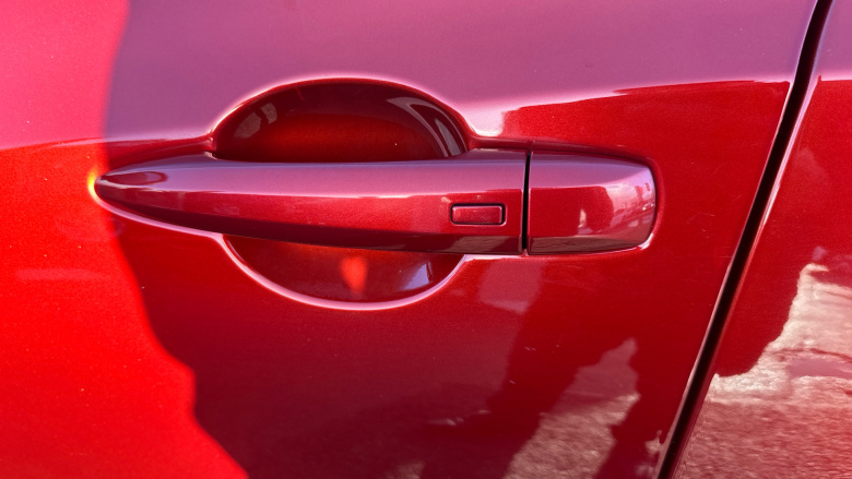 Nissan Juke 1.0 DiG-T 114 Tekna 5dr Petrol Hatchback